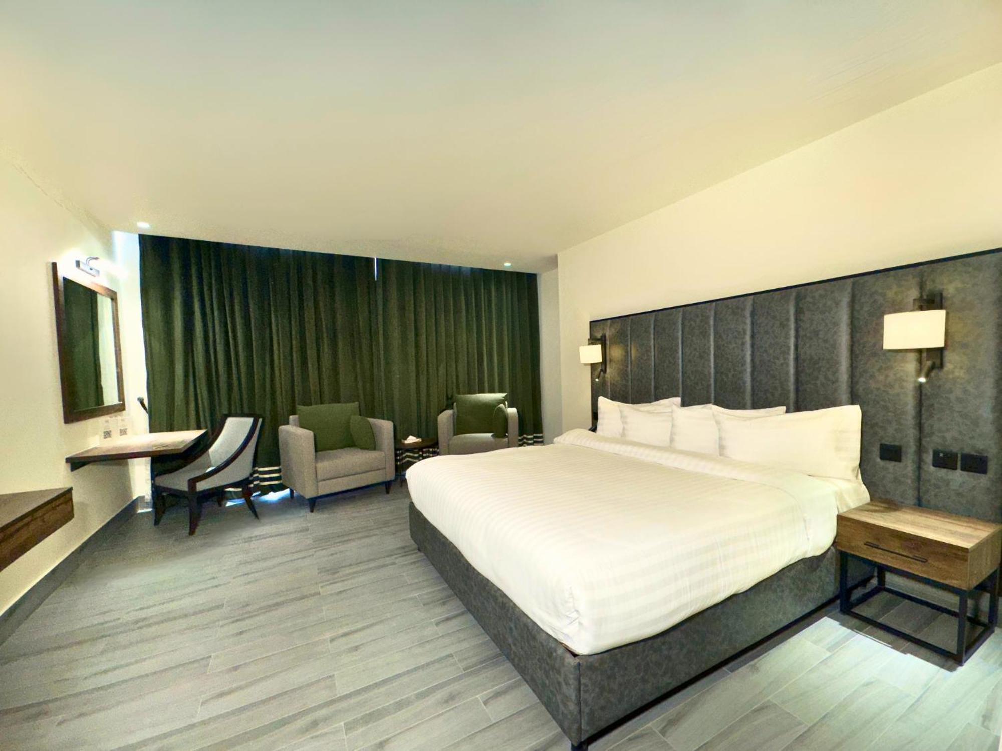 Hotel One Vogue Mall 35 Rawalpindi Exterior photo